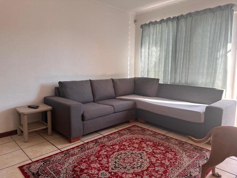2 Bedroom Property for Sale in Oakglen Western Cape